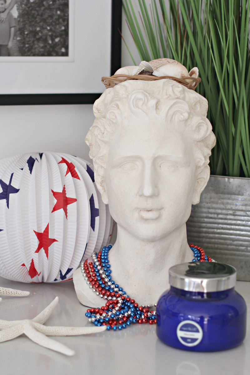 4th-of-july-decor-at-the-beach-cottage
