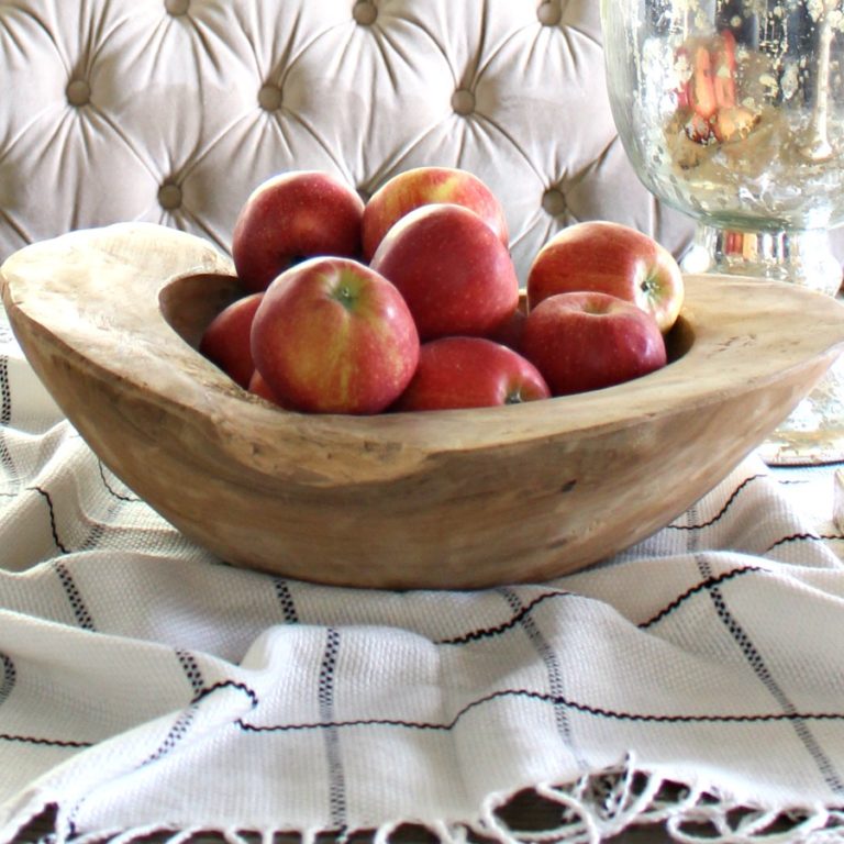 Fall Home Tour | Autumn Scents, Colors, & Traditions