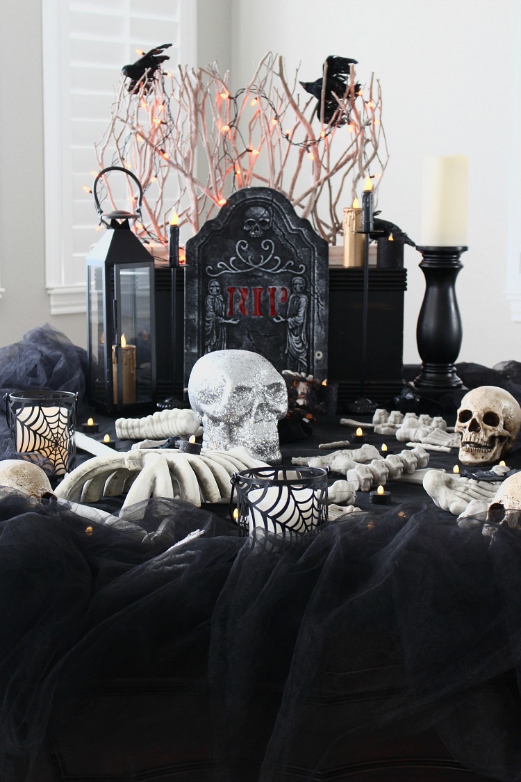 A Hauntingly Beautiful Halloween Bash The House Of Silver