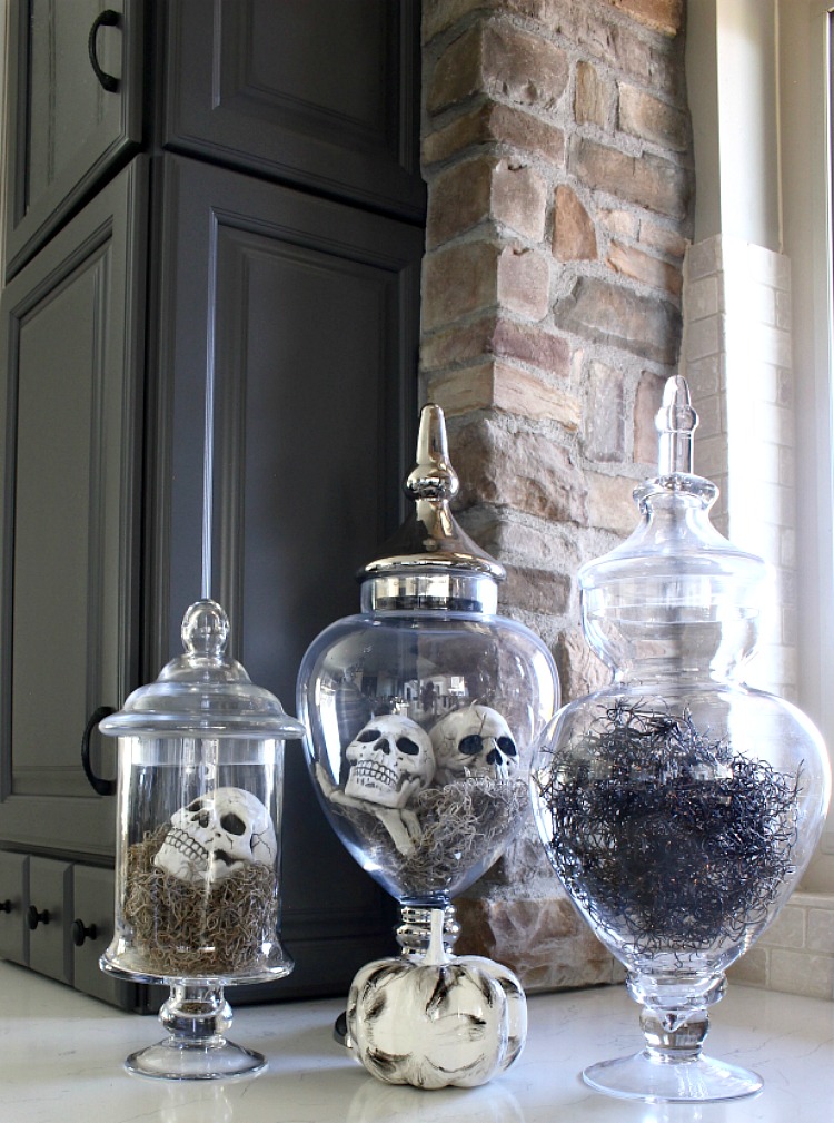 Apothecary Decor (tips + tour) 