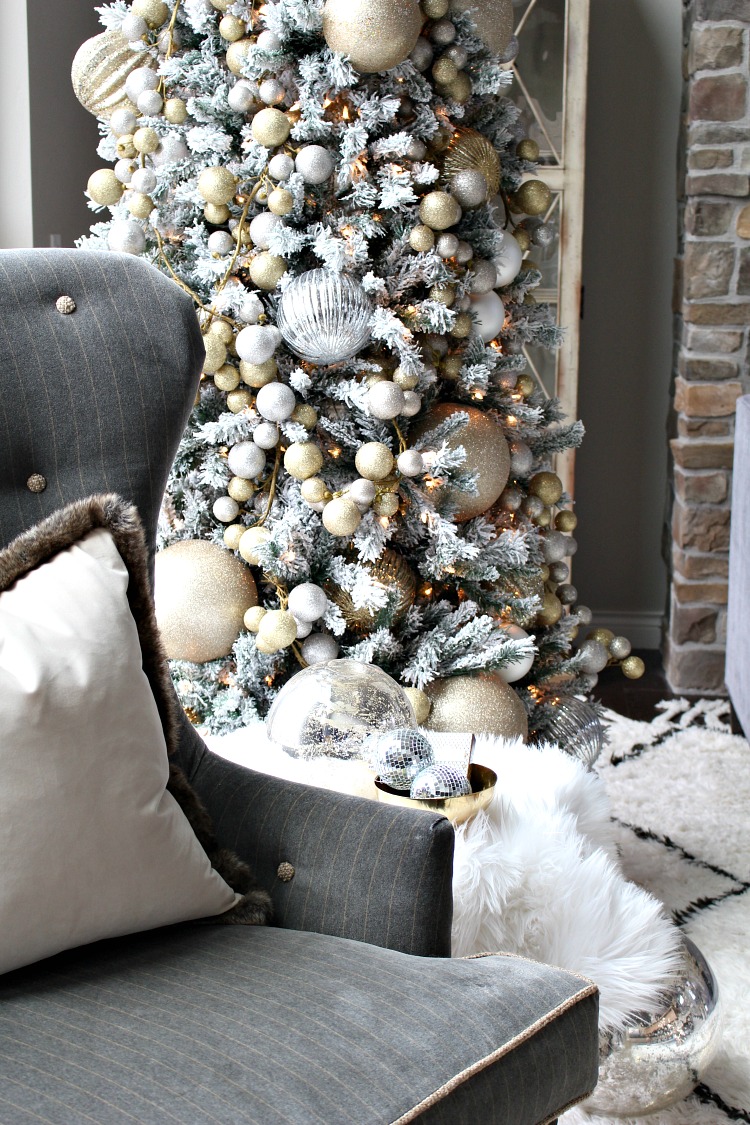 Christmas Home Tour 2022 - The House of Silver Lining