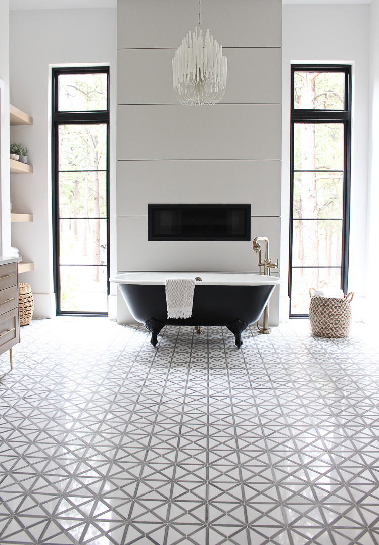 modern bathroom with clawfoot tub