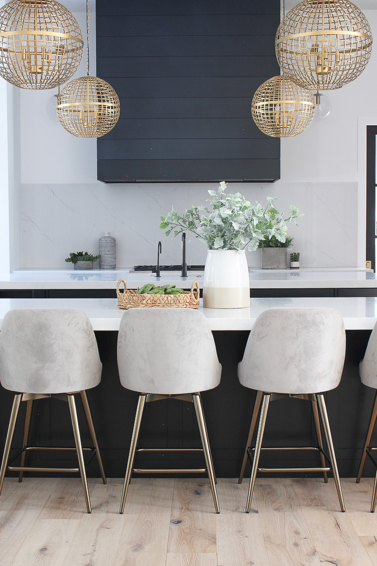 Modern black shiplap hood in kitchen