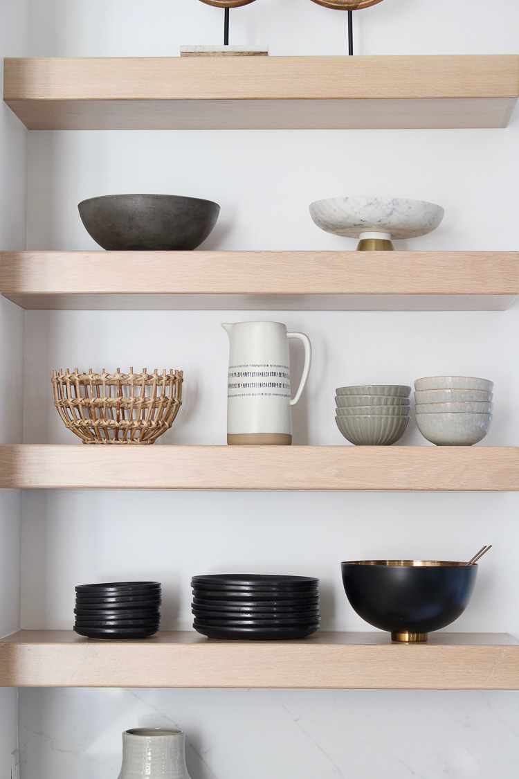 Kitchen shelves for online dishes