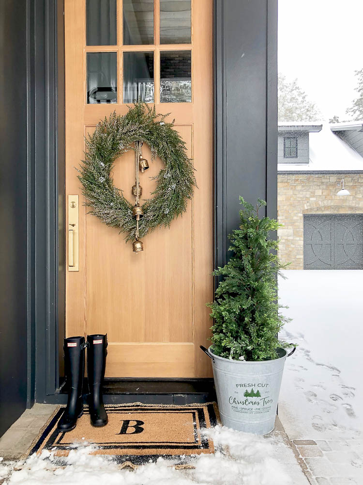 modern farmhouse winter wonderland christmas tour