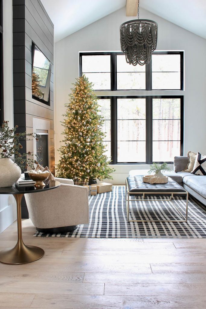 Winter Wonderland Christmas Home Tour: Living Room and Family Room ...