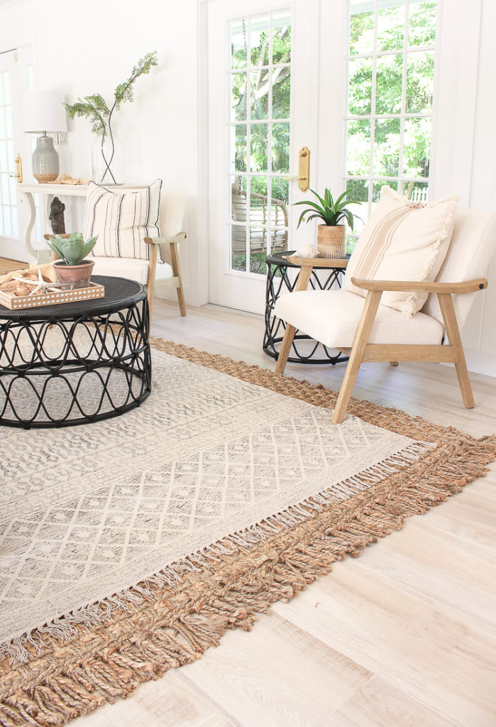 Tips to Layering Neutral Rugs + Beach cottage living room