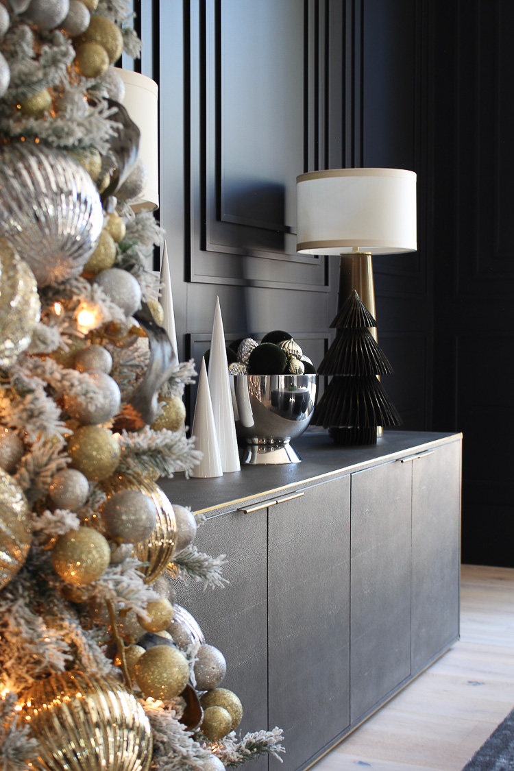 Christmas Home Tour 2022 - The House of Silver Lining