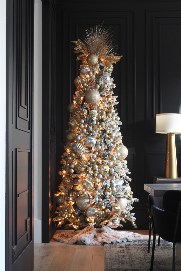 Christmas Home Tour 2022 - The House of Silver Lining