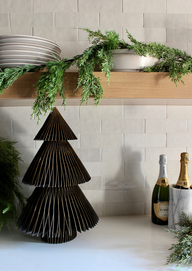 Holiday Tree with Wire Branches – The Cottage Store