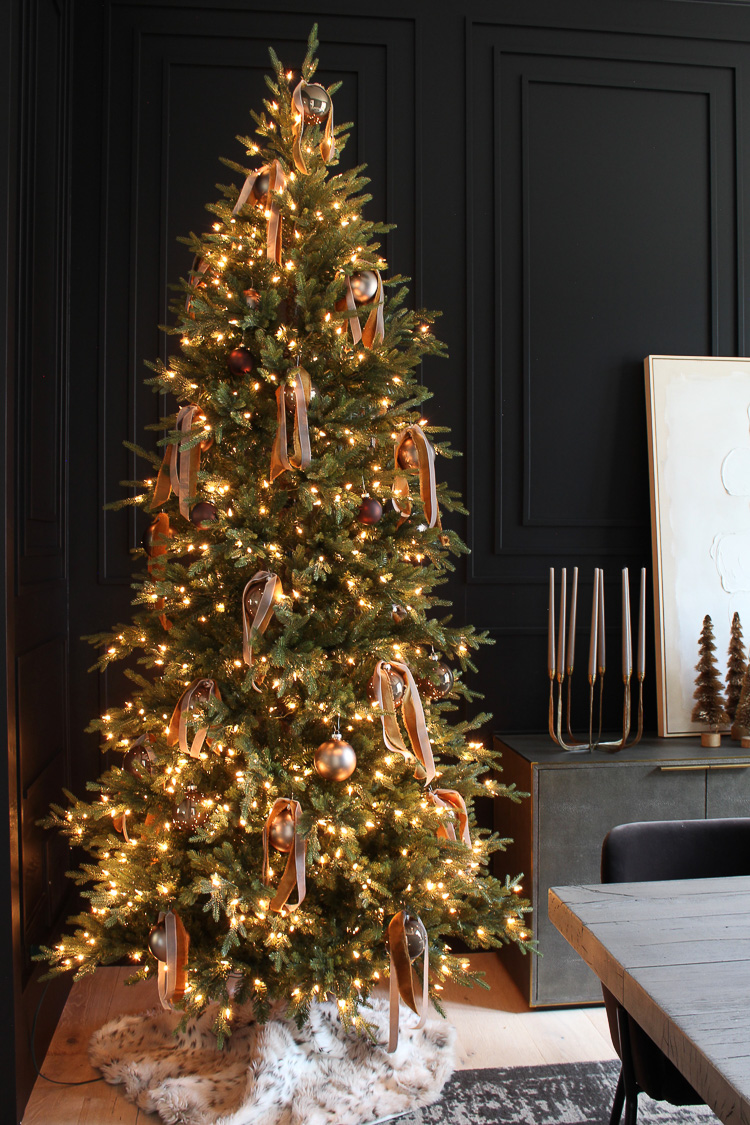 Christmas Home Tour 2022 - The House of Silver Lining